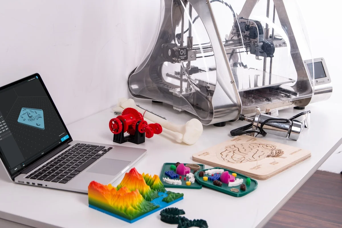 Druhy 3D tlačiarní: prehľad technológií, ktoré menia výrobu
